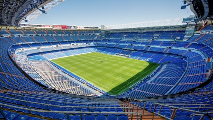 Get to know the best internet based club in Spain!