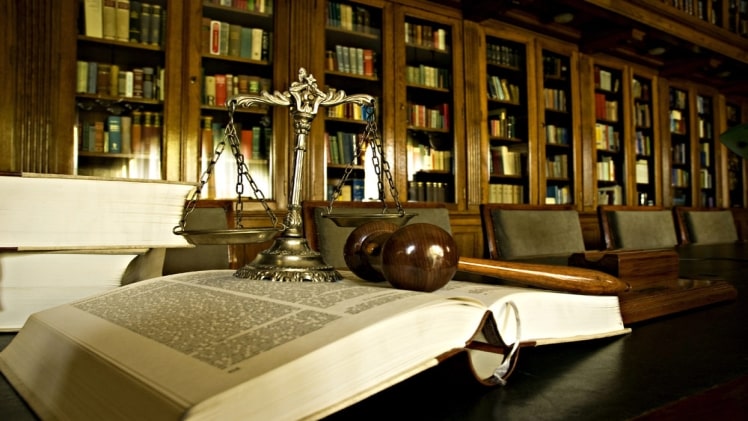 When to hire a lawyer in Geneva