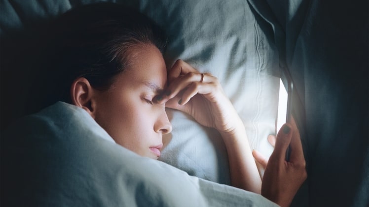 The Dangers of Sleep Texting and How To Avoid It