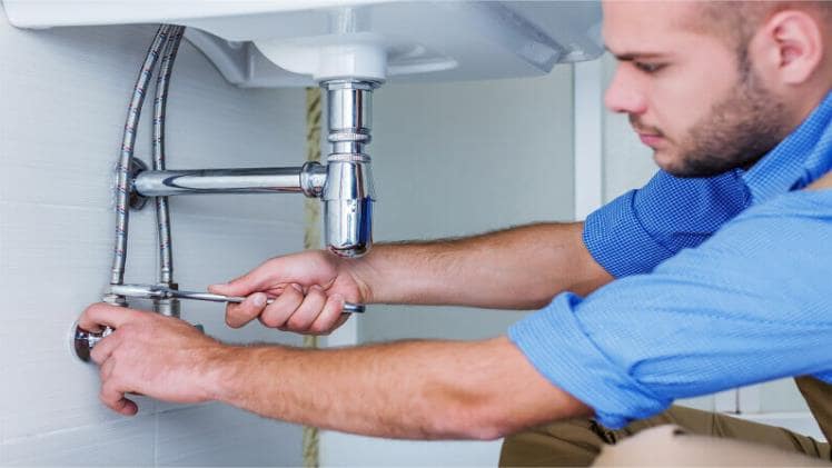 5 Tips for Homeowners to Identify Emergency Plumbing Situations