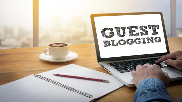 What is Guest Posting in SEO in Hindi?