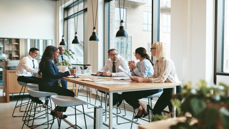 A Complete Guide to a New Breakout Space in Your Office