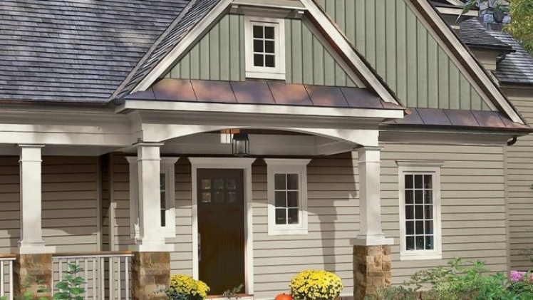 How Do I Know If I Should Have My Vinyl Siding Replaced?