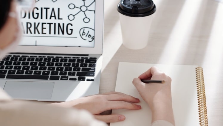 Understanding Your Target Audience: How to Craft an Effective Digital Marketing Strategy